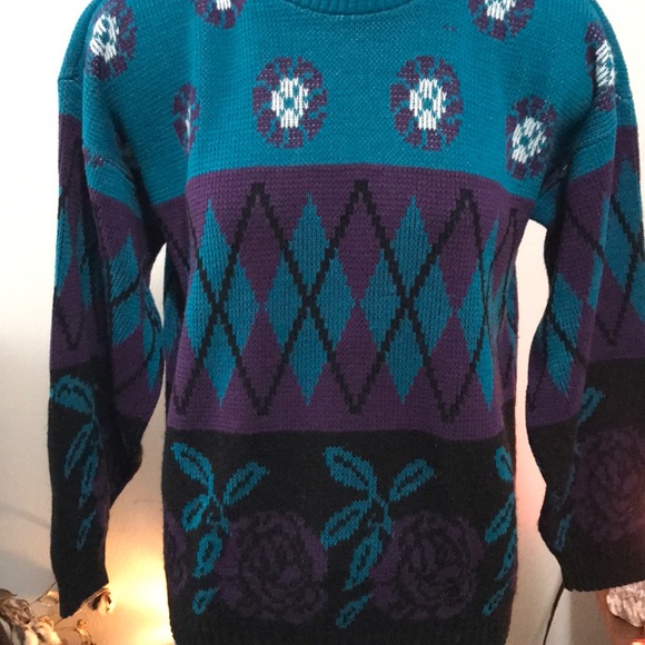 VINTAGE Kawaii 🎀 Cabin Creek Sweater - Picture 7 of 8